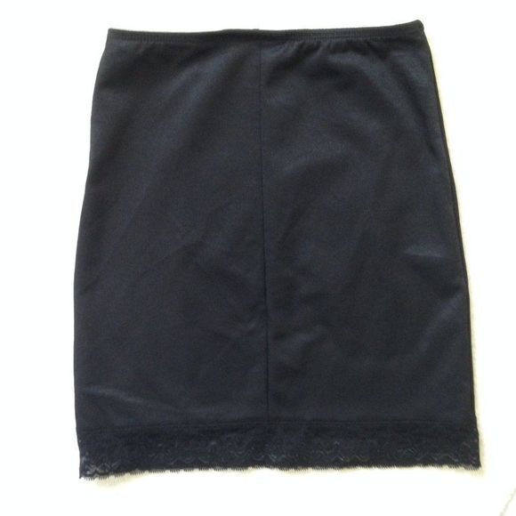 Nancy Ganz Body Slimmers Size Medium - Picture 2 of 6